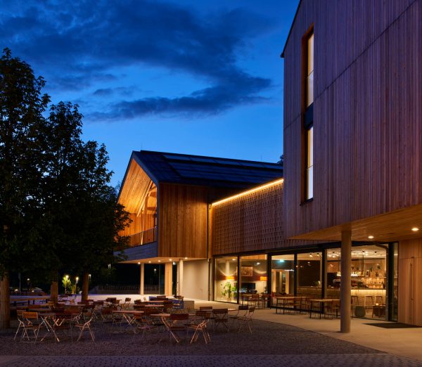 fritzoffice_Kulturhof Stanggass_Biergarten-Foyer_Ansicht