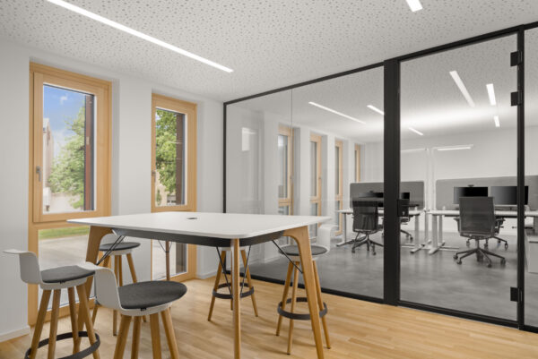 fritzoffice Raiffeisenbank Straubing_Einrichtung_New Work Area Erdgeschoß_Goldbachkirchner_bene_Steelcase